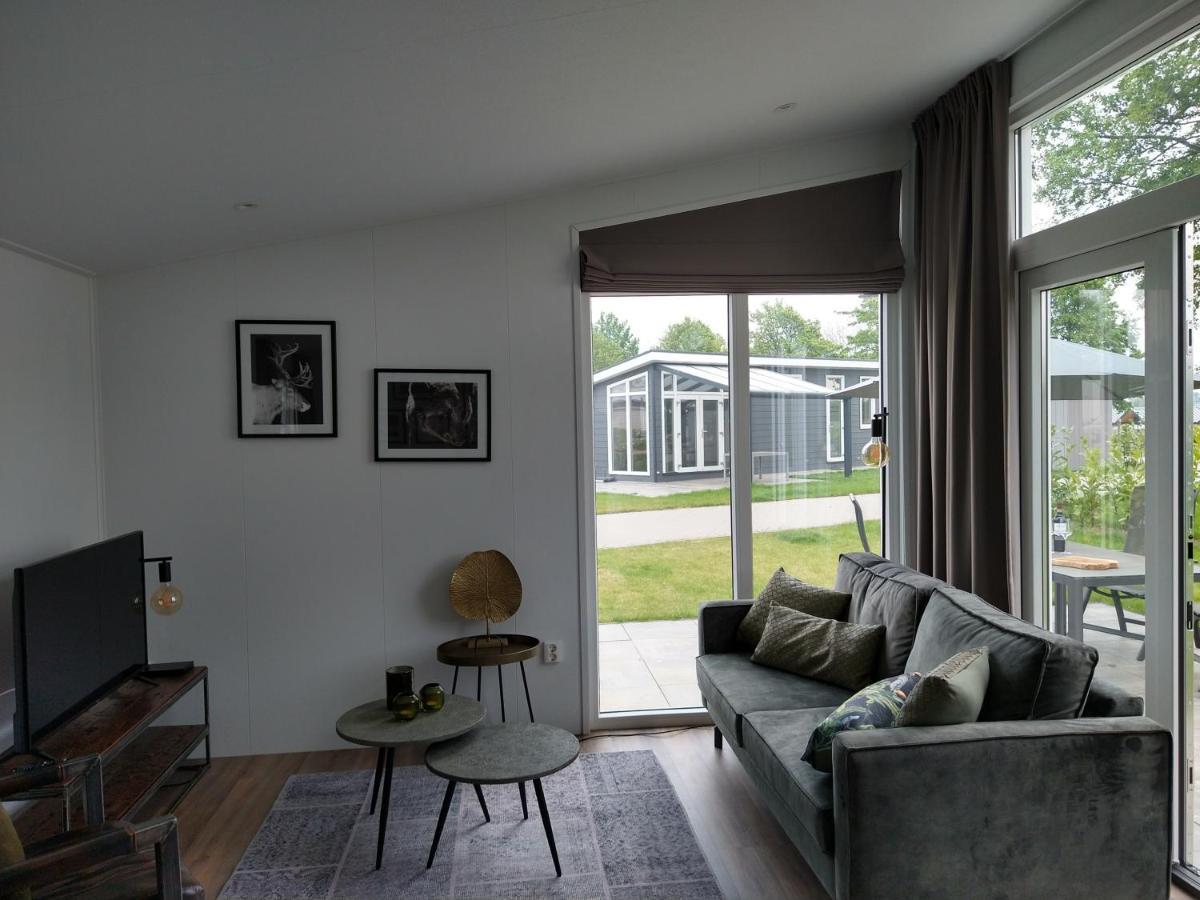Lathumlodge Met Parkvoorzieningen Esterno foto